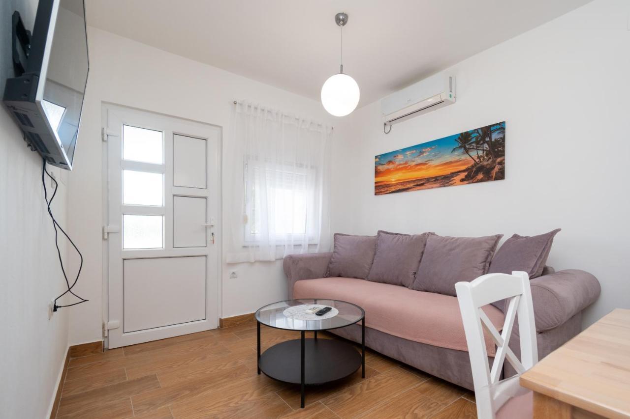 Apartments With A Parking Space Povljana, Pag - 11516 ภายนอก รูปภาพ